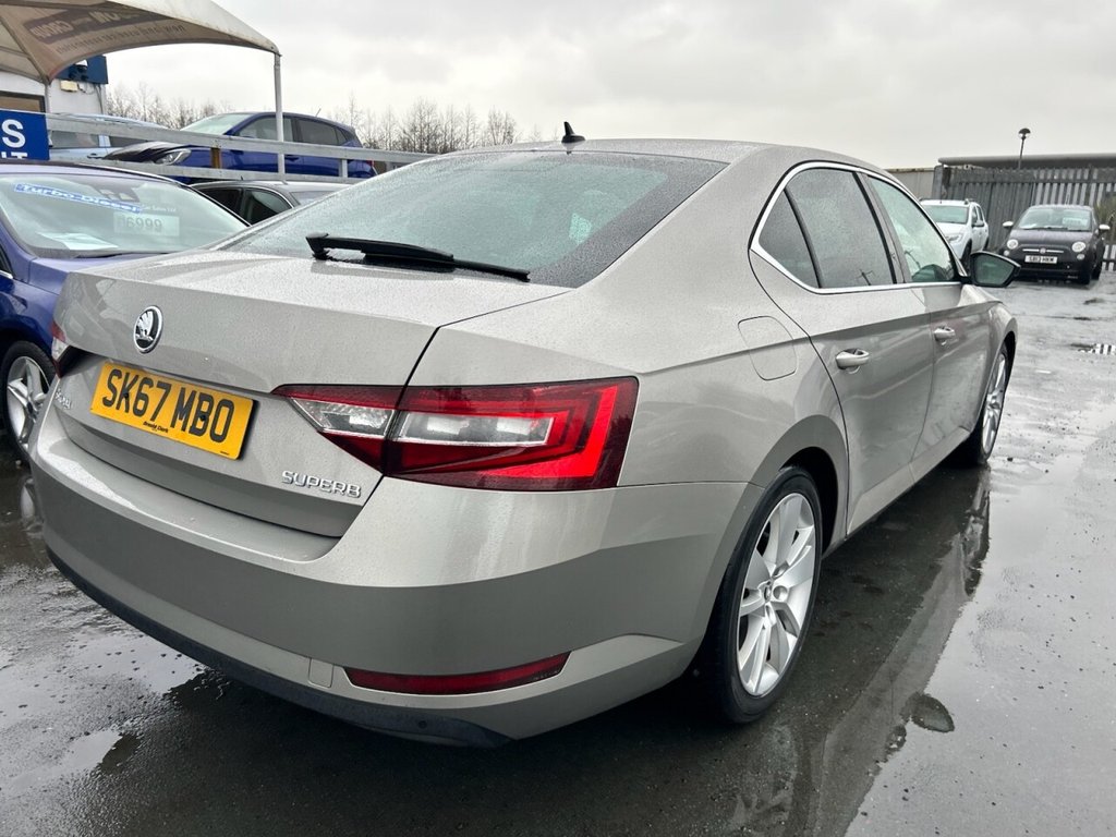 Used Skoda Superb 2017 for sale - 77692893: Photo 39