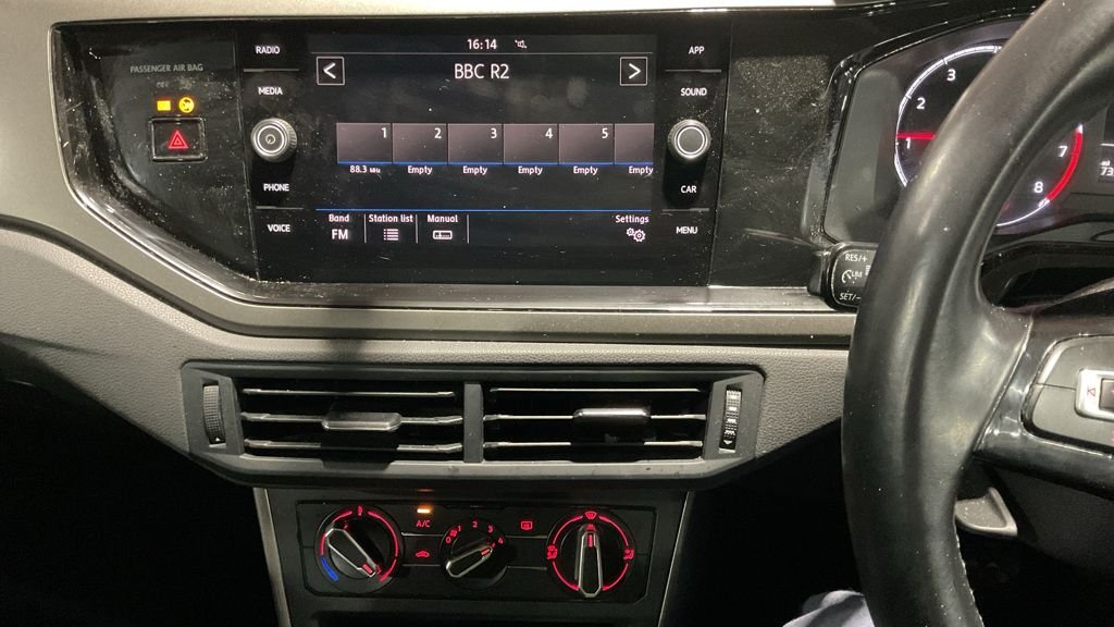 Used Volkswagen Polo 2018 for sale - 77227016: Photo 9