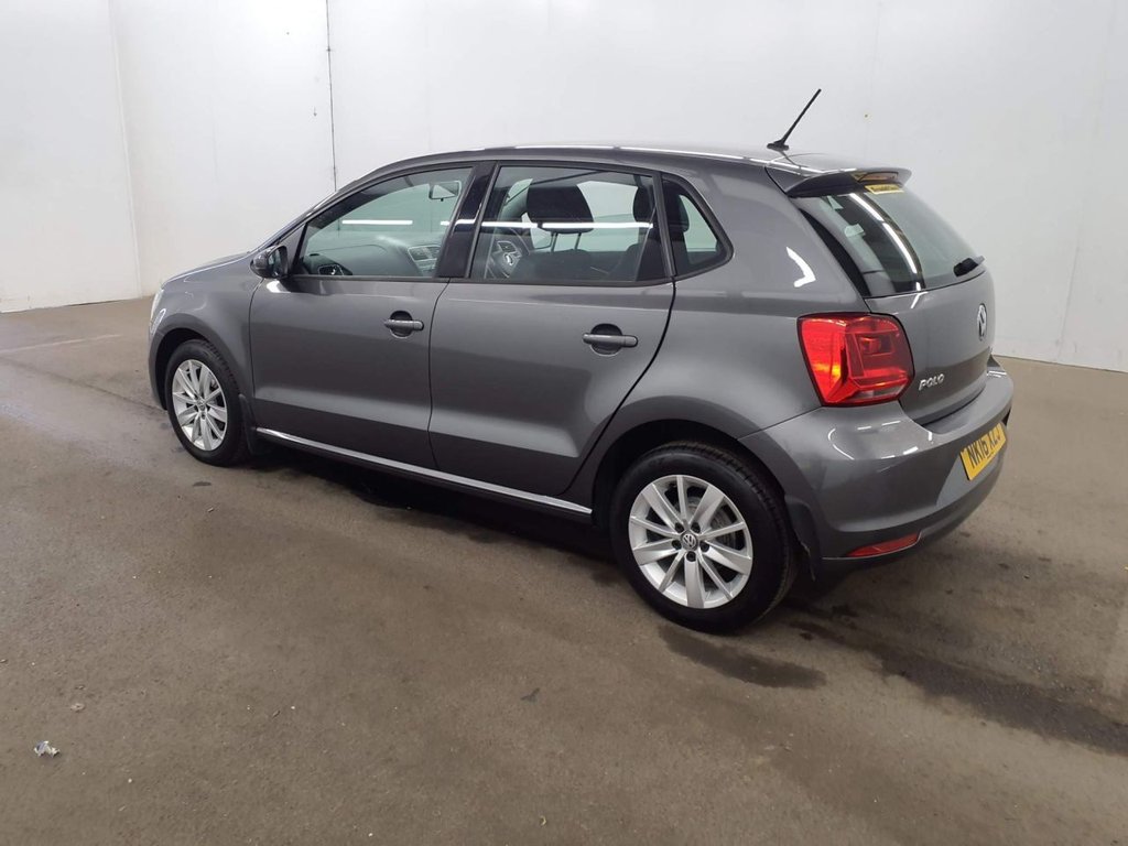 Used Volkswagen Polo 2016 for sale - 76724132: Photo 5