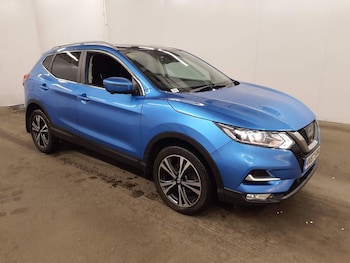 Used Nissan Qashqai 2017 for sale - 78850386: Photo