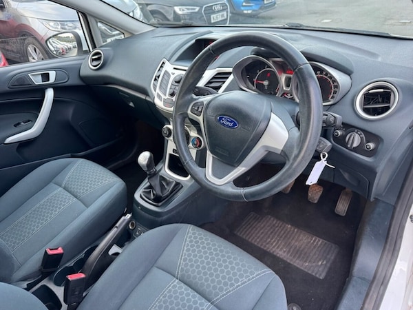 Used Ford Fiesta 2012 for sale - 76119180: Photo 8