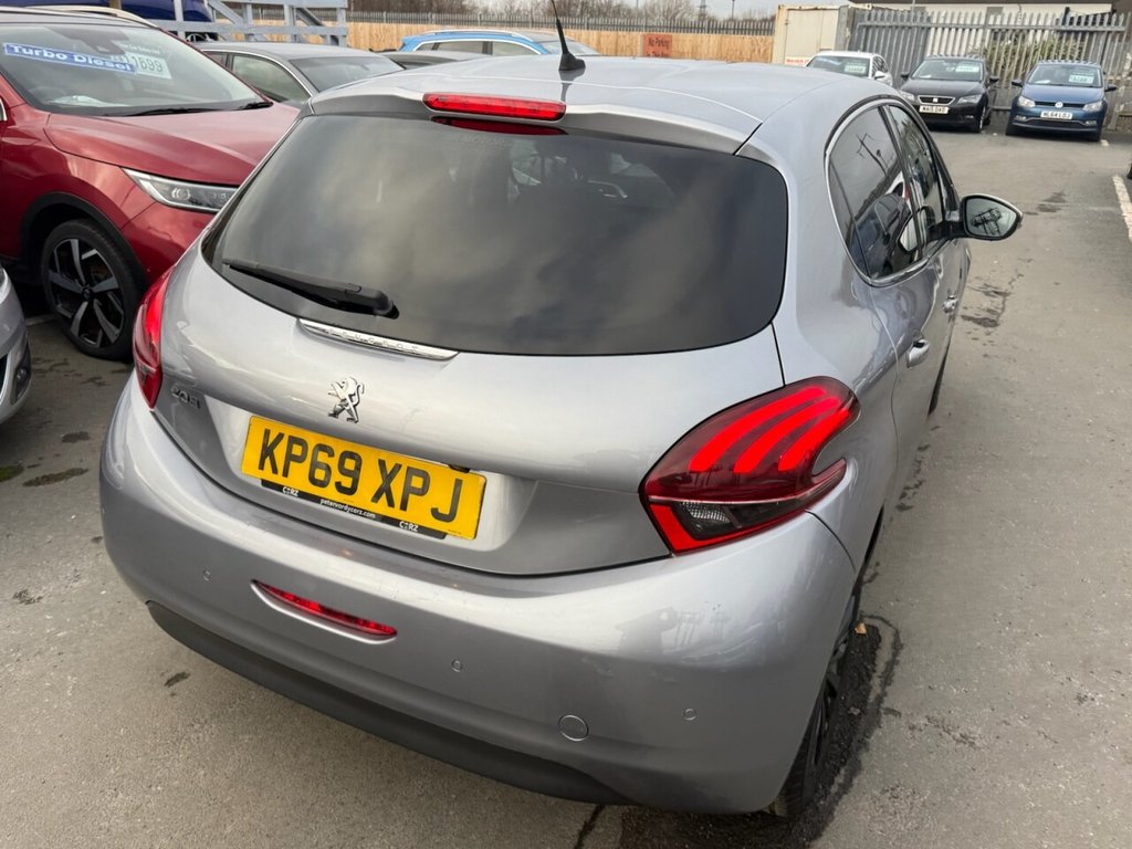 Used Peugeot 208 2019 for sale - 76821095: Photo 28