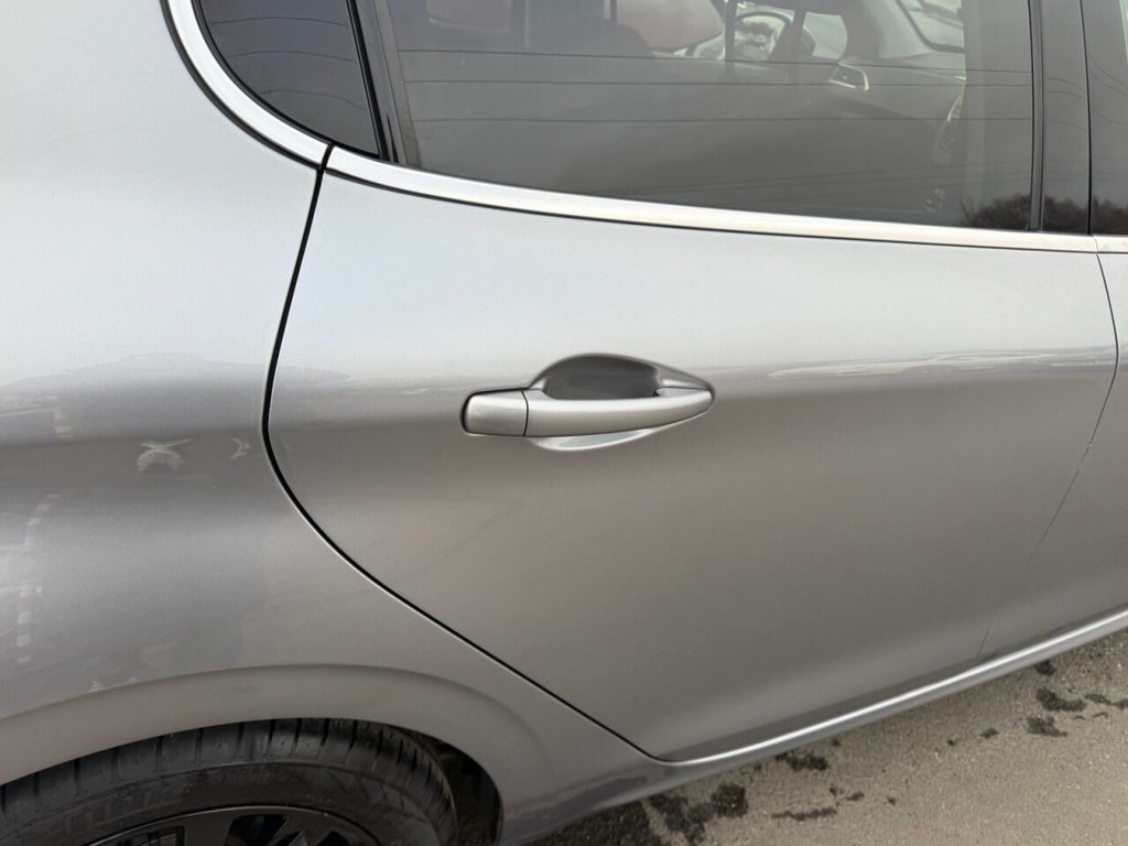 Used Peugeot 208 2019 for sale - 76821095: Photo 37