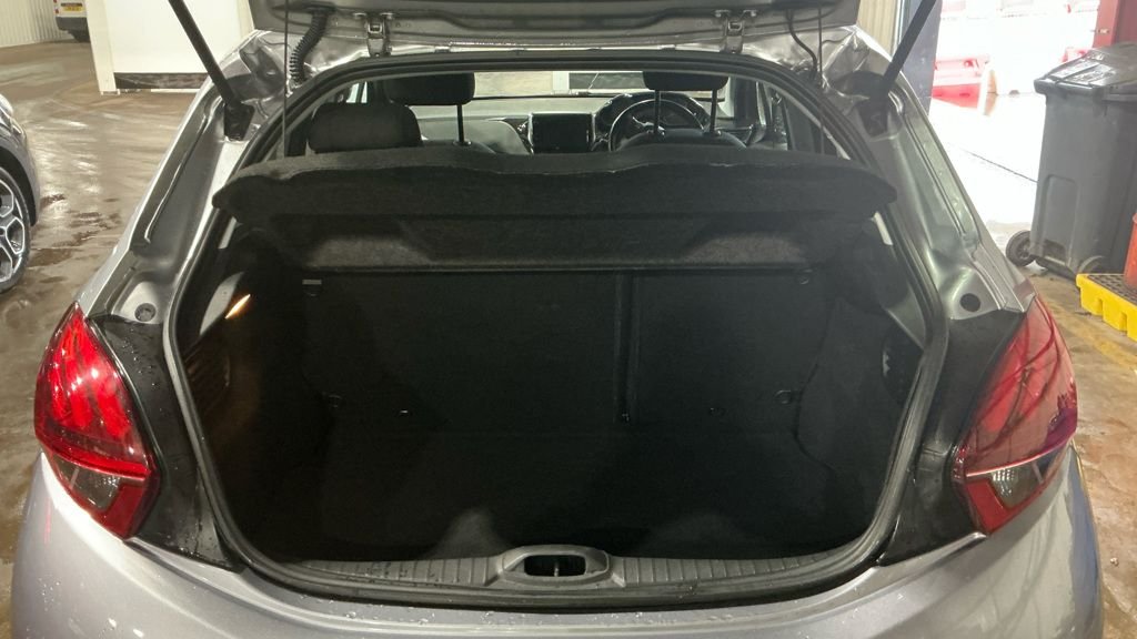 Used Peugeot 208 2019 for sale - 76821095: Photo 7