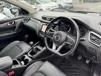 Used Nissan Qashqai 2018 for sale - 78995910: Photo