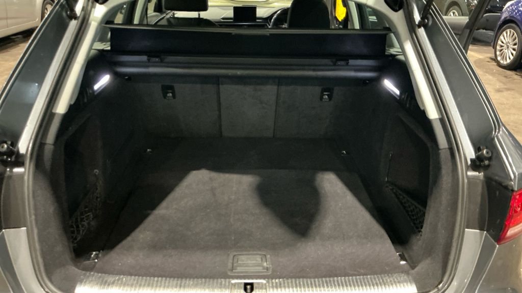 Used Audi A4 2016 for sale - 77227292: Photo 7