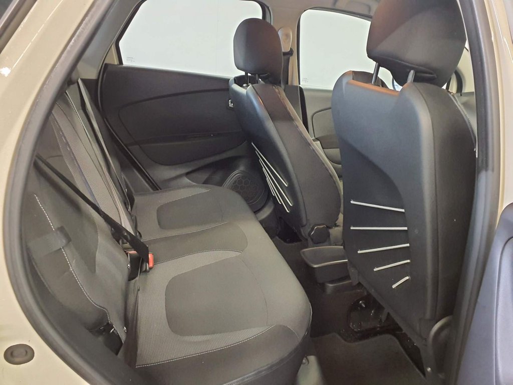 Used Renault Captur 2017 for sale - 76986182: Photo 10