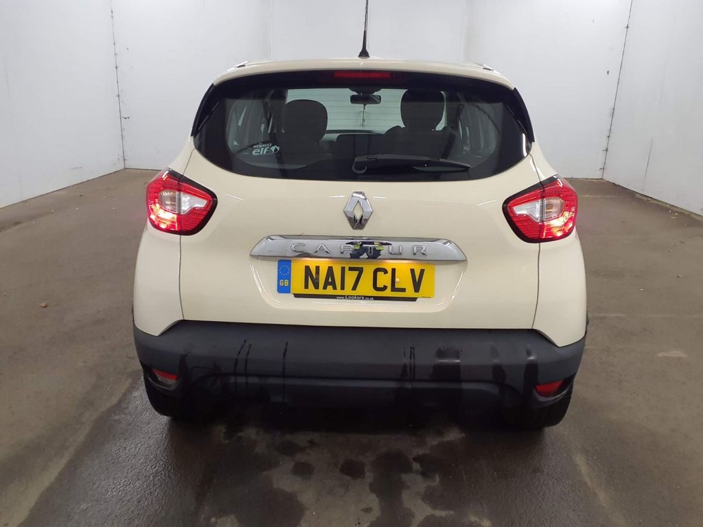 Used Renault Captur 2017 for sale - 76986182: Photo 6