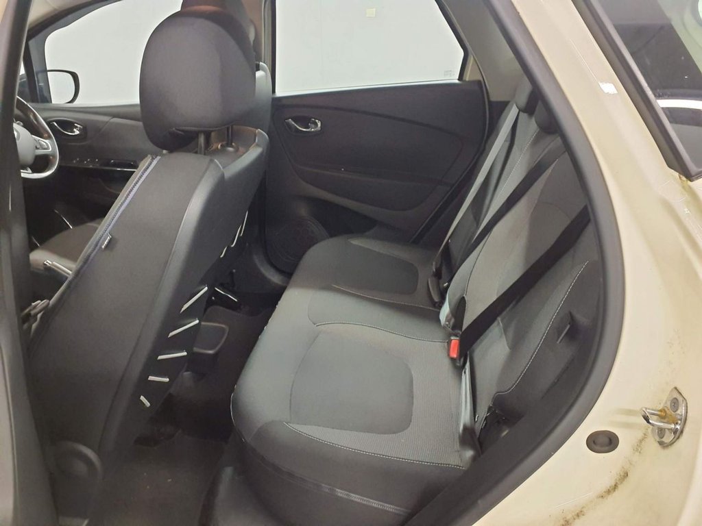 Used Renault Captur 2017 for sale - 76986182: Photo 9