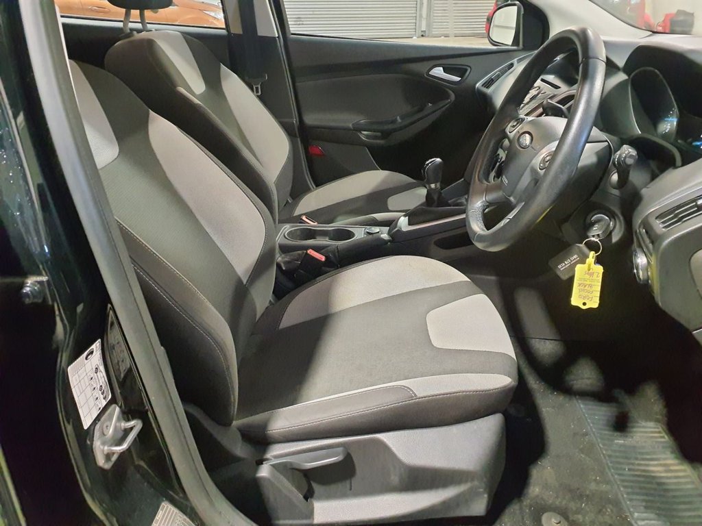 Used Ford Focus 2014 for sale - 76900732: Photo 11