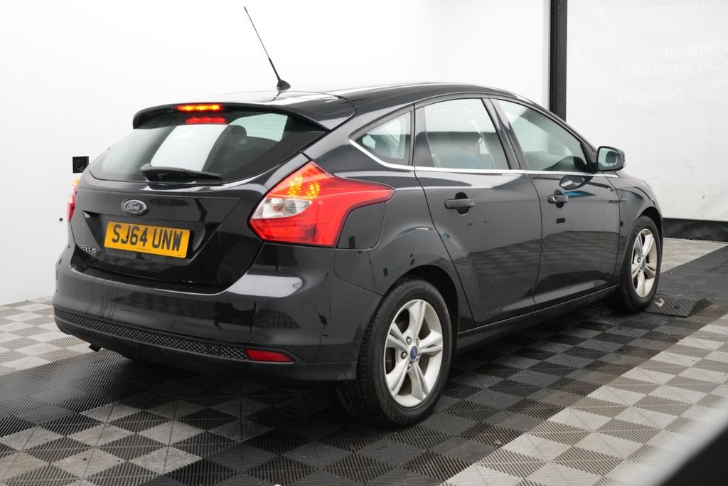 Used Ford Focus 2014 for sale - 76900732: Photo 2