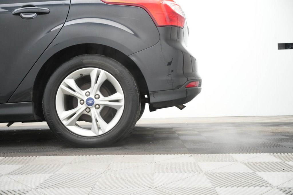 Used Ford Focus 2014 for sale - 76900732: Photo 8