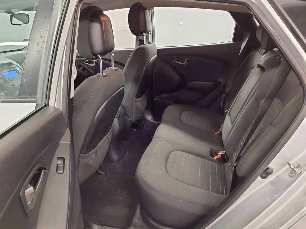 Used Hyundai Ix35 2015 for sale - 77719913: Photo 9