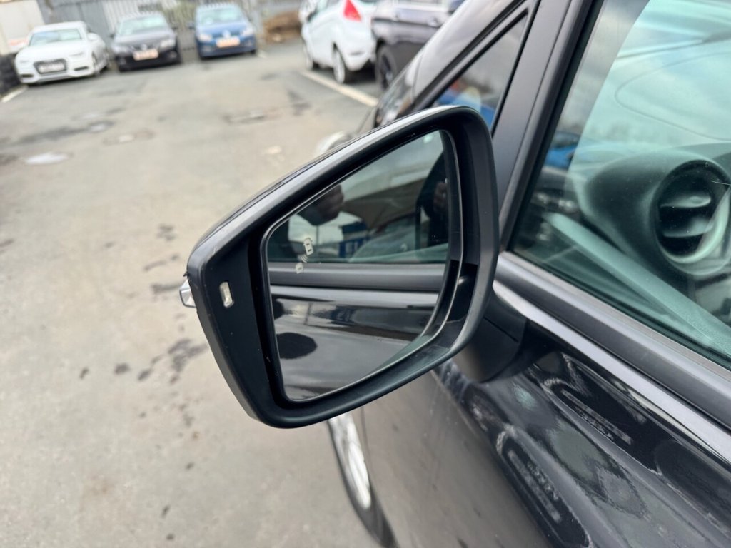 Used Nissan Note 2013 for sale - 76711282: Photo 37