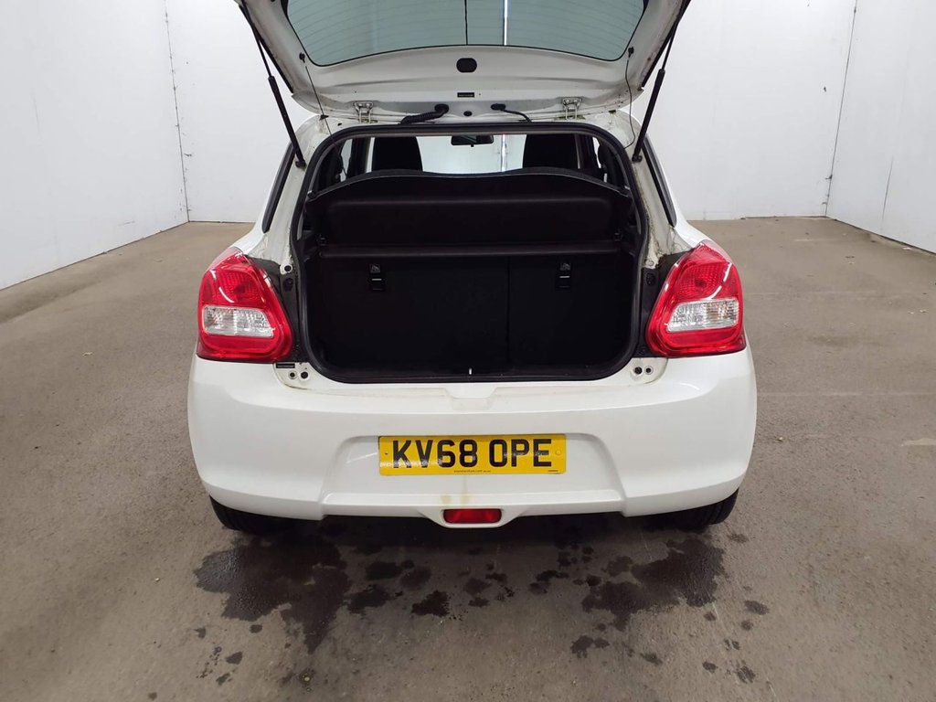 Used Suzuki Swift 2018 for sale - 77748833: Photo 7