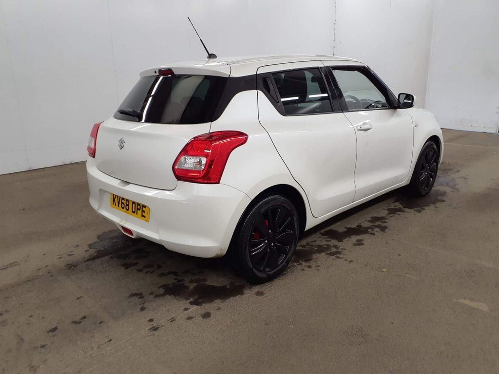 Used Suzuki Swift 2018 for sale - 77748833: Photo 8