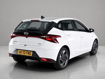 Used Hyundai i20 2020 for sale - 79300708: Photo