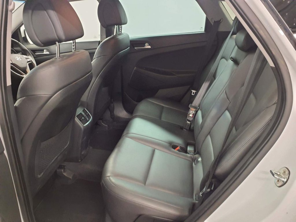 Used Hyundai TUCSON 2017 for sale - 77836071: Photo 8