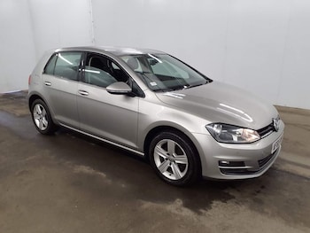 Used Volkswagen Golf 2015 for sale - 77836053: Photo