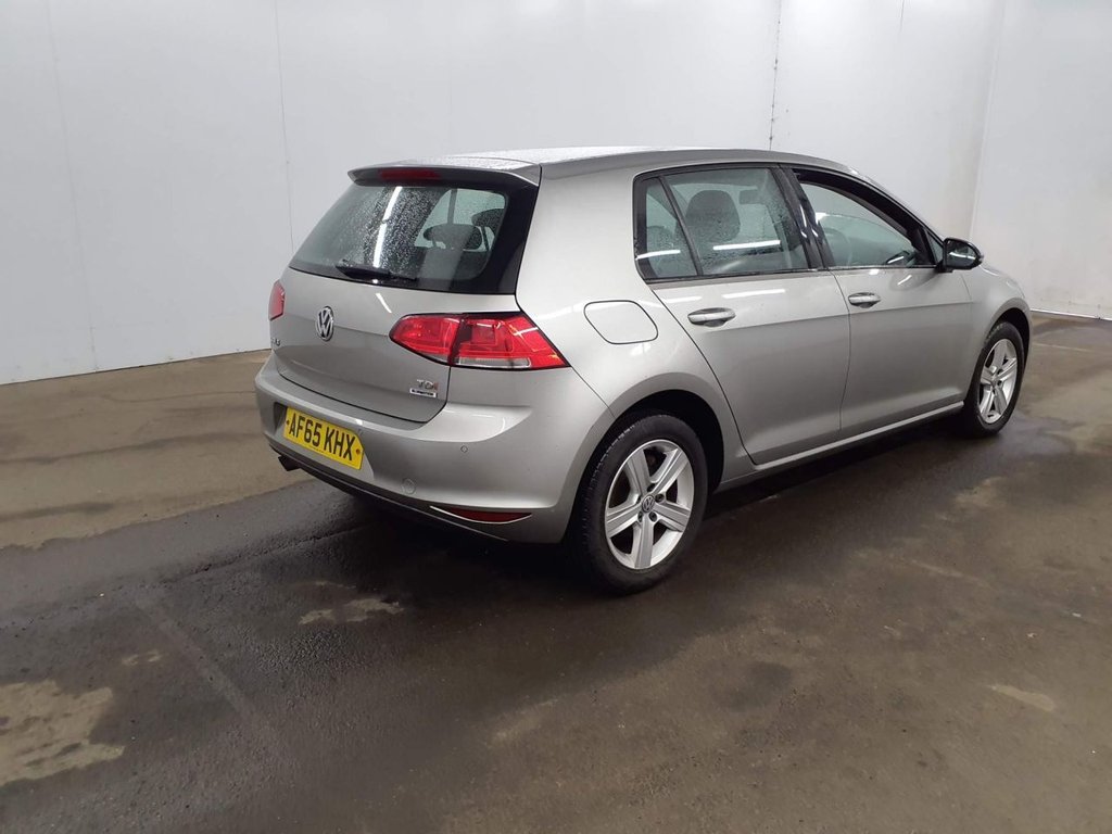 Used Volkswagen Golf 2015 for sale - 77836053: Photo 8