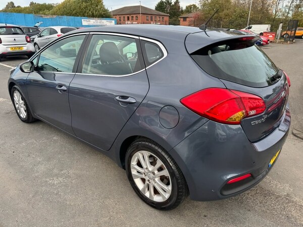 Used Kia Ceed 2014 for sale - 76132555: Photo 31