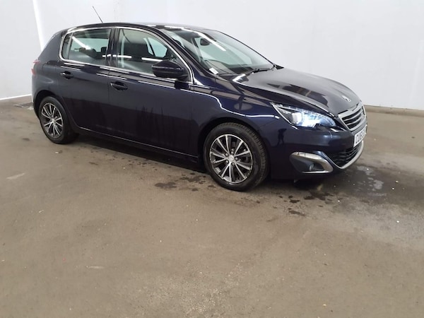 Used Peugeot 308 2016 for sale - 76092901: Photo 1