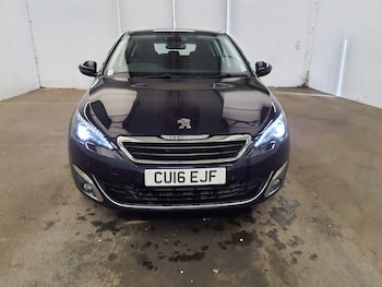 Used Peugeot 308 2016 for sale - 76092901: Photo 3