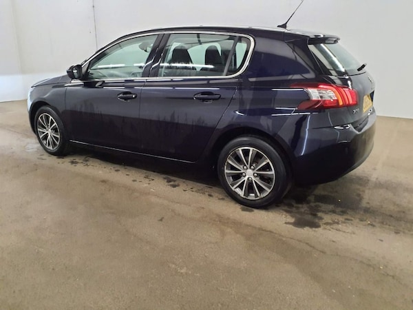 Used Peugeot 308 2016 for sale - 76092901: Photo 5