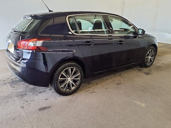 Used Peugeot 308 2016 for sale - 76092901: Photo 6