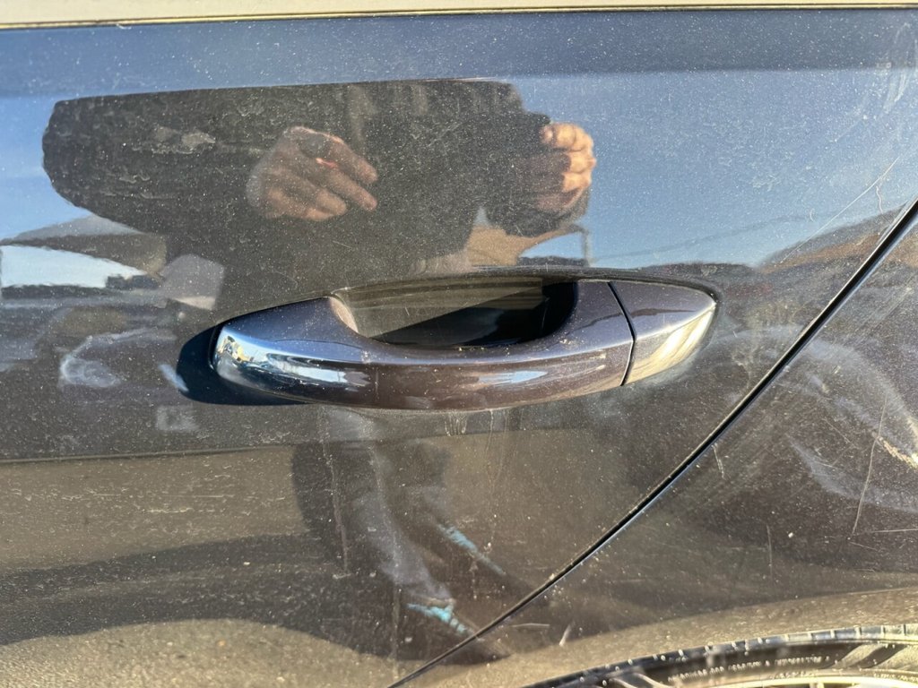 Used Volkswagen Golf 2015 for sale - 77226627: Photo 44