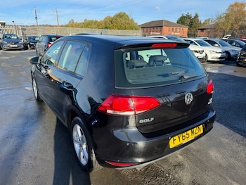 Used Volkswagen Golf 2015 for sale - 77226627: Photo