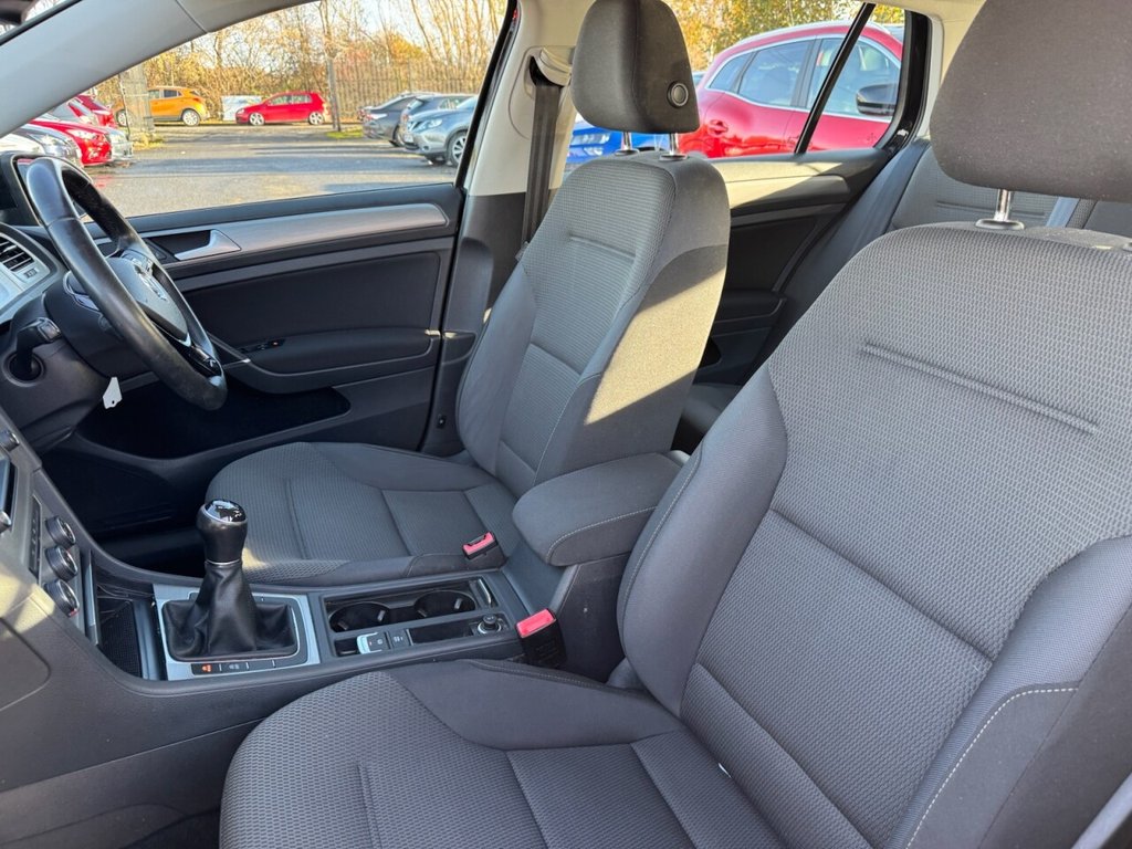 Used Volkswagen Golf 2015 for sale - 77226627: Photo 8