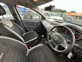 Used Dacia Sandero Stepway 2017 for sale - 75383981: Photo