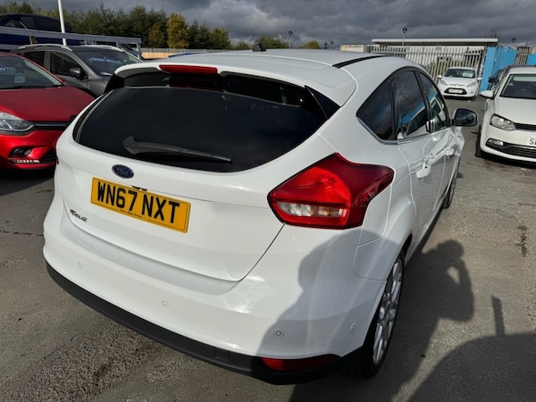 Used Ford Focus 2017 for sale - 76118804: Photo 19