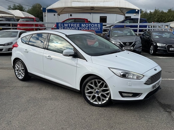 Used Ford Focus 2017 for sale - 76118804: Photo 1