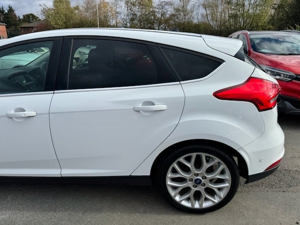Used Ford Focus 2017 for sale - 76118804: Photo 35