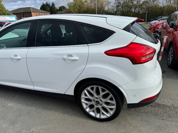 Used Ford Focus 2017 for sale - 76118804: Photo 37