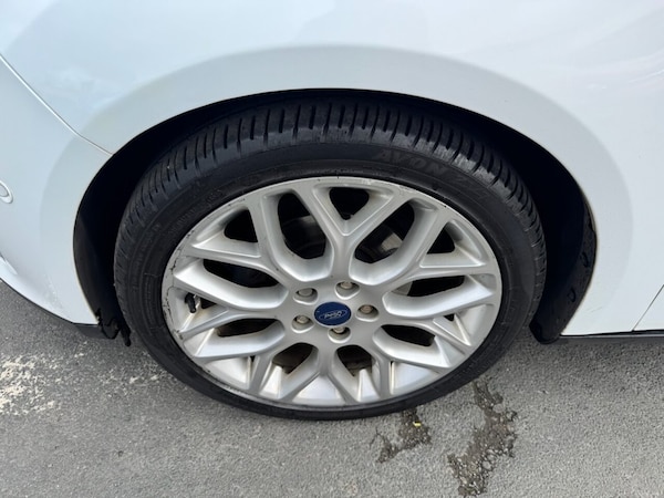 Used Ford Focus 2017 for sale - 76118804: Photo 41