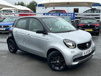 2015 (15) - 0.9 Petrol, Passion Edition, Hatchback, 5 Door, Manual, Euro 6, £20 Yearly