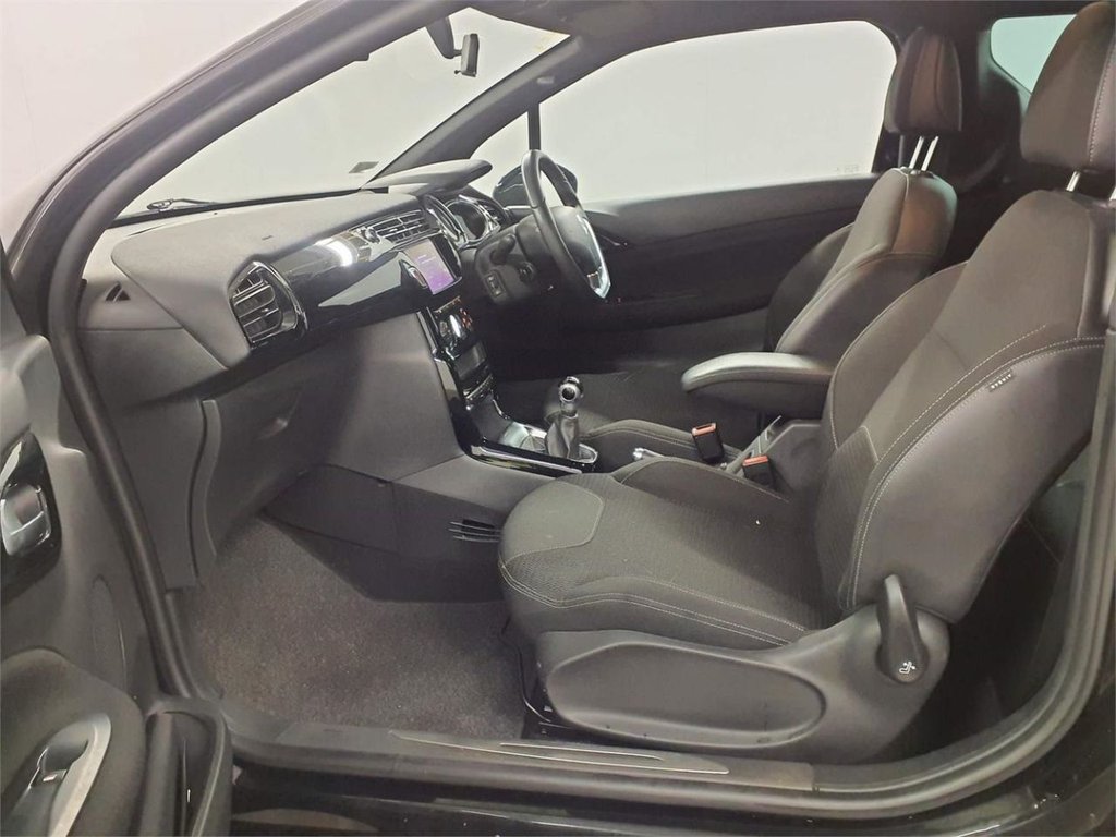 Used DS Automobiles DS 3 2017 for sale - 76855117: Photo 8