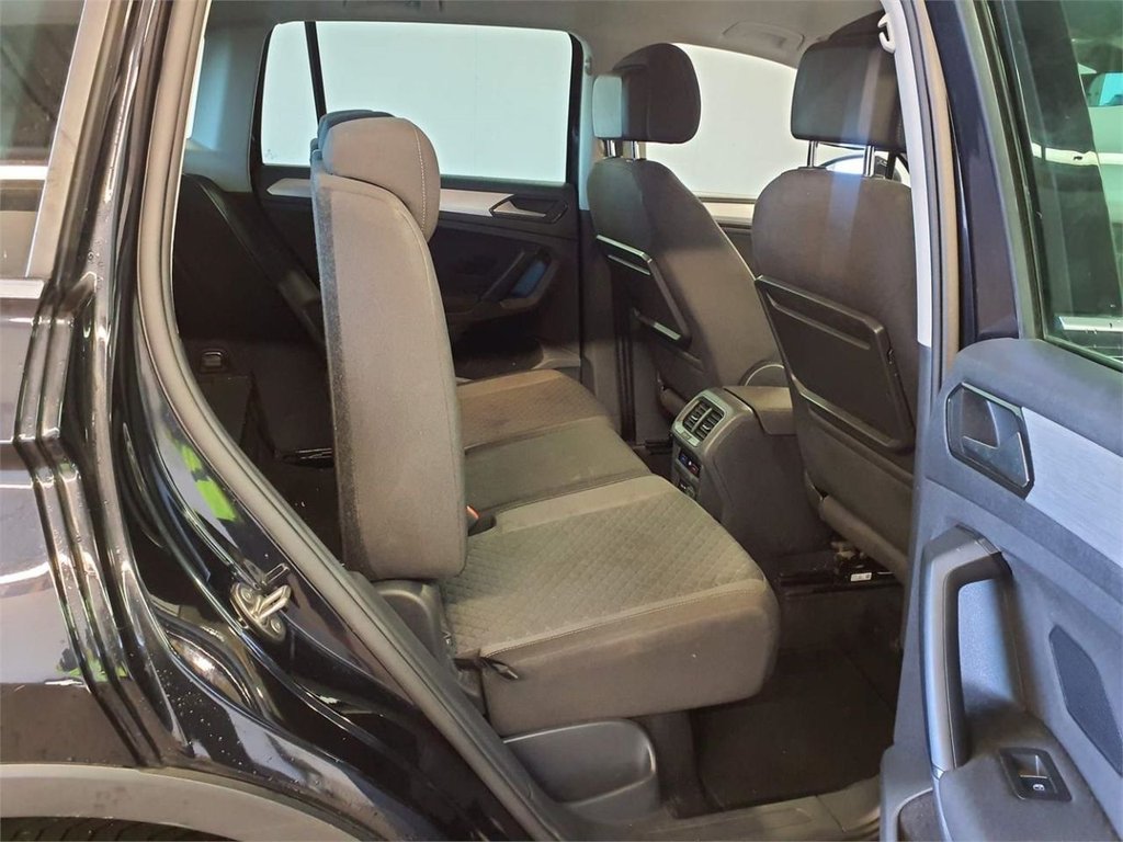 Used Volkswagen Tiguan 2017 for sale - 76784154: Photo 11