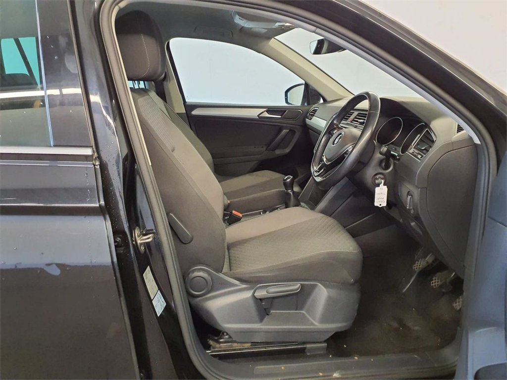 Used Volkswagen Tiguan 2017 for sale - 76784154: Photo 8