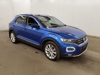 Used Volkswagen T-Roc 2018 for sale - 78372375: Photo