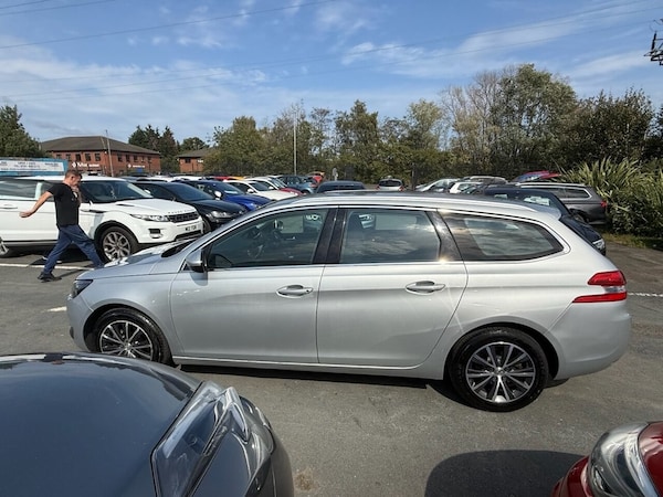 Used Peugeot 308 SW 2016 for sale - 75432651: Photo 41