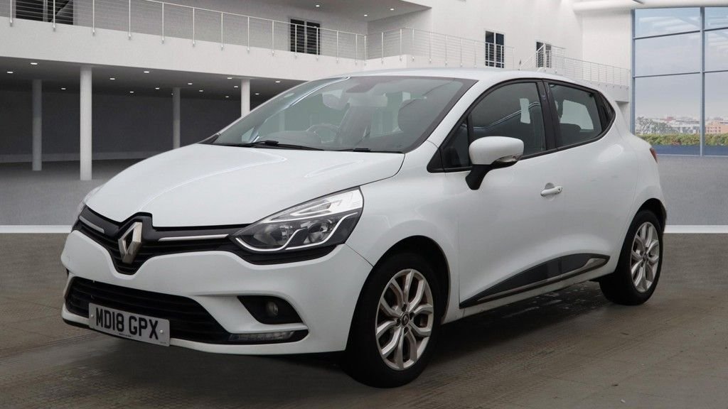 Used Renault Clio 2018 for sale - 77327967: Photo 2