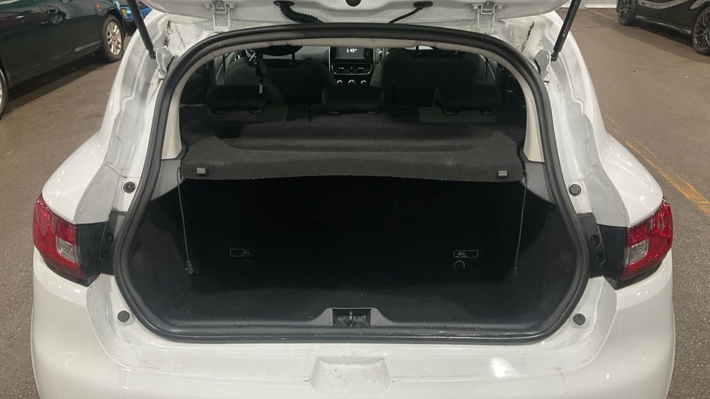 Used Renault Clio 2018 for sale - 77327967: Photo 6