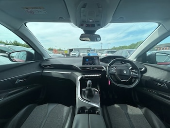 Used Peugeot 3008 2018 for sale - 78749101: Photo