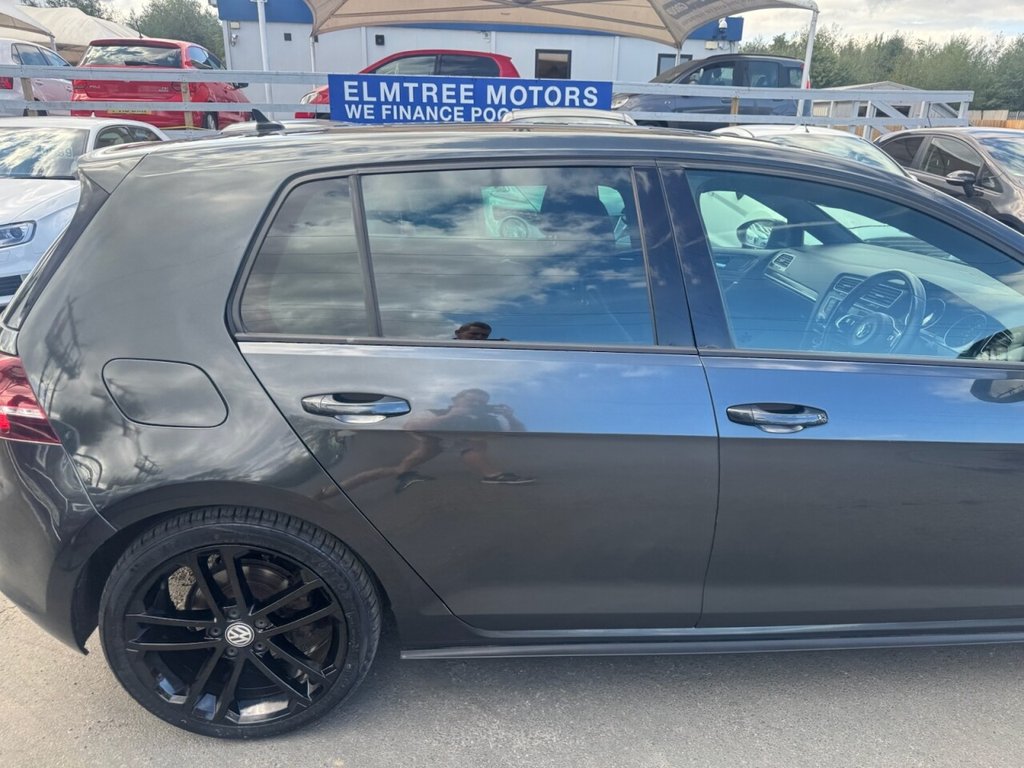 Used Volkswagen Golf 2017 for sale - 76883005: Photo 15