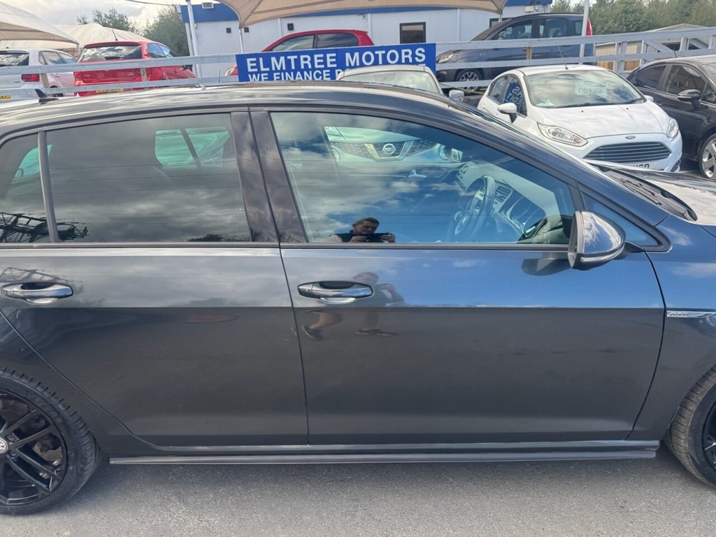 Used Volkswagen Golf 2017 for sale - 76883005: Photo 16