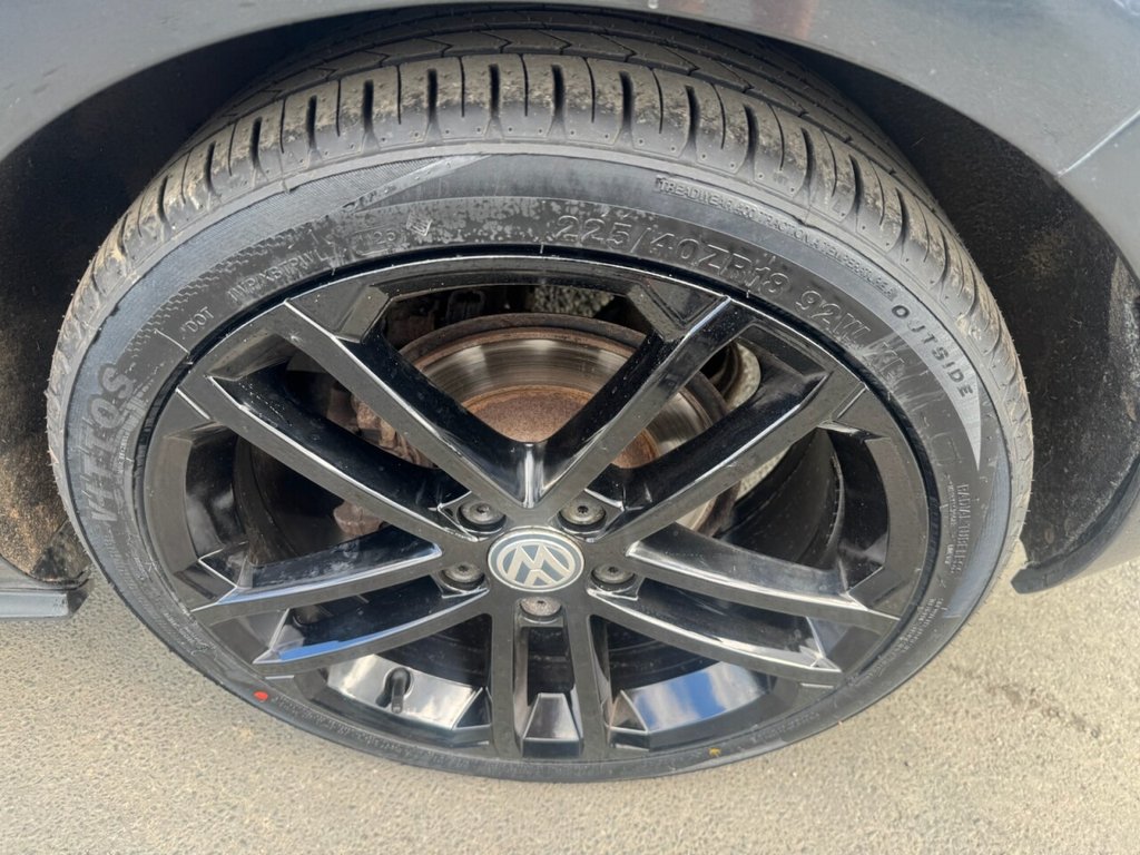 Used Volkswagen Golf 2017 for sale - 76883005: Photo 42